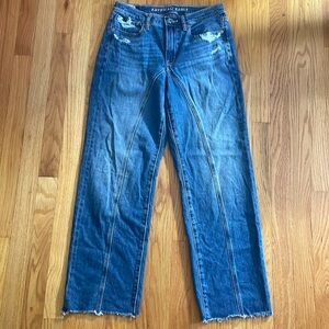 American Eagle Low Rise Baggy Straight Jeans